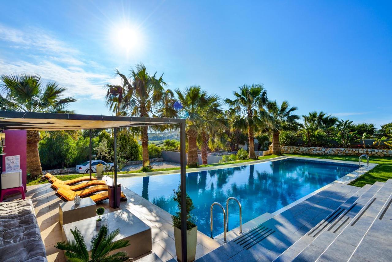 Adorno Luxury Villas Chorafakia Екстериор снимка
