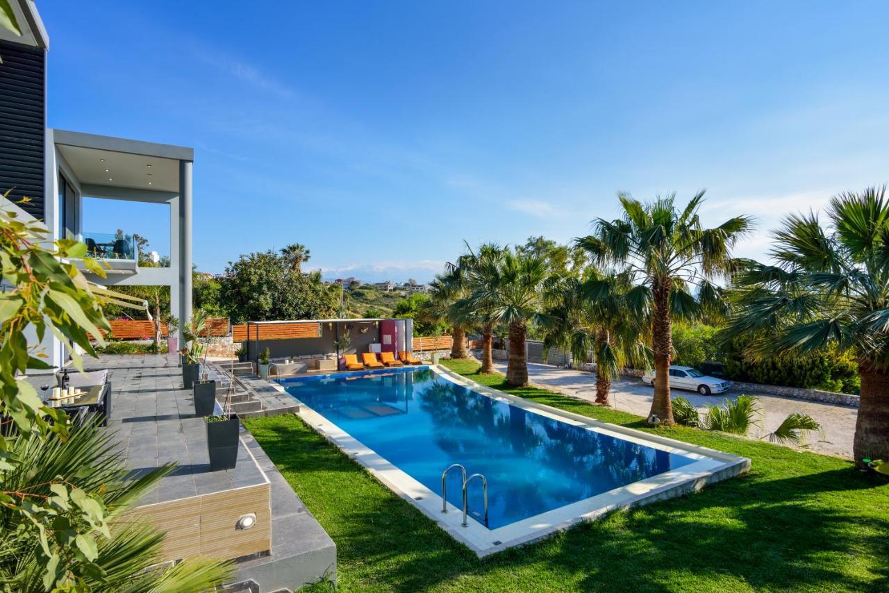 Adorno Luxury Villas Chorafakia Екстериор снимка