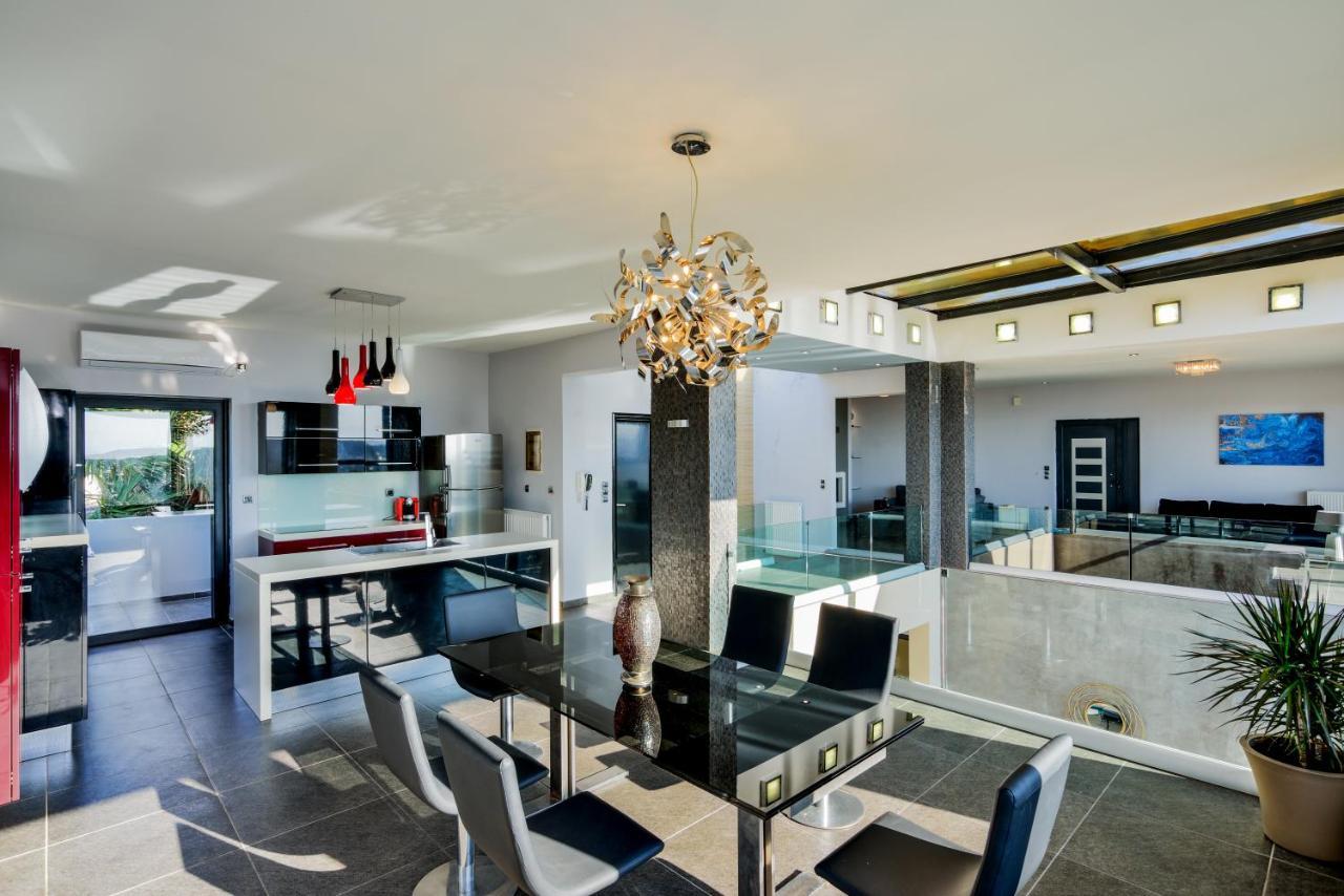 Adorno Luxury Villas Chorafakia Екстериор снимка