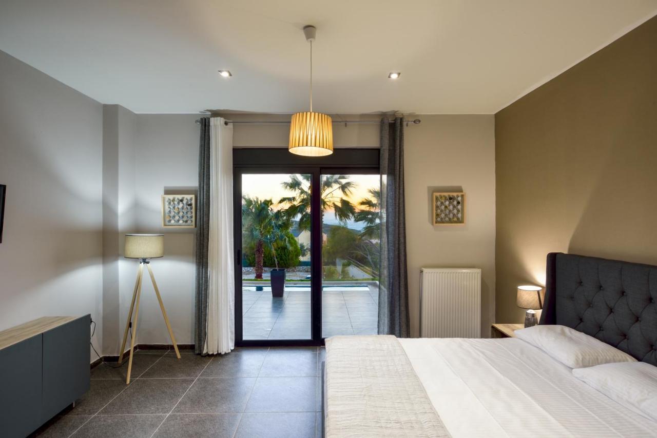 Adorno Luxury Villas Chorafakia Екстериор снимка