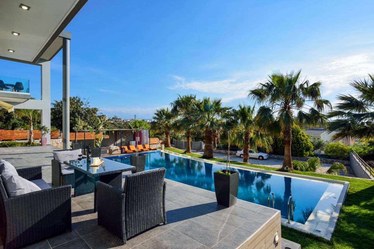 Adorno Luxury Villas Chorafakia Екстериор снимка