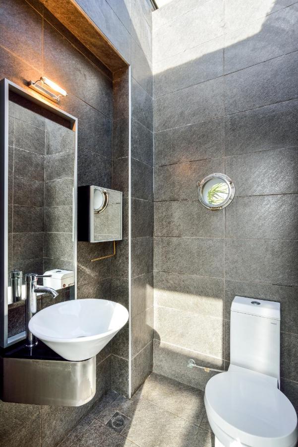 Adorno Luxury Villas Chorafakia Екстериор снимка