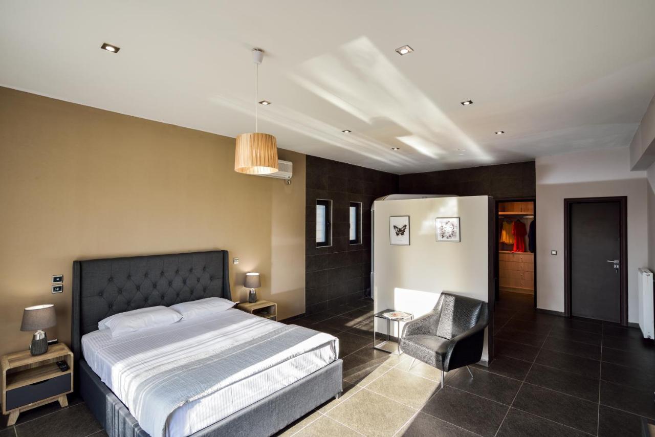 Adorno Luxury Villas Chorafakia Екстериор снимка