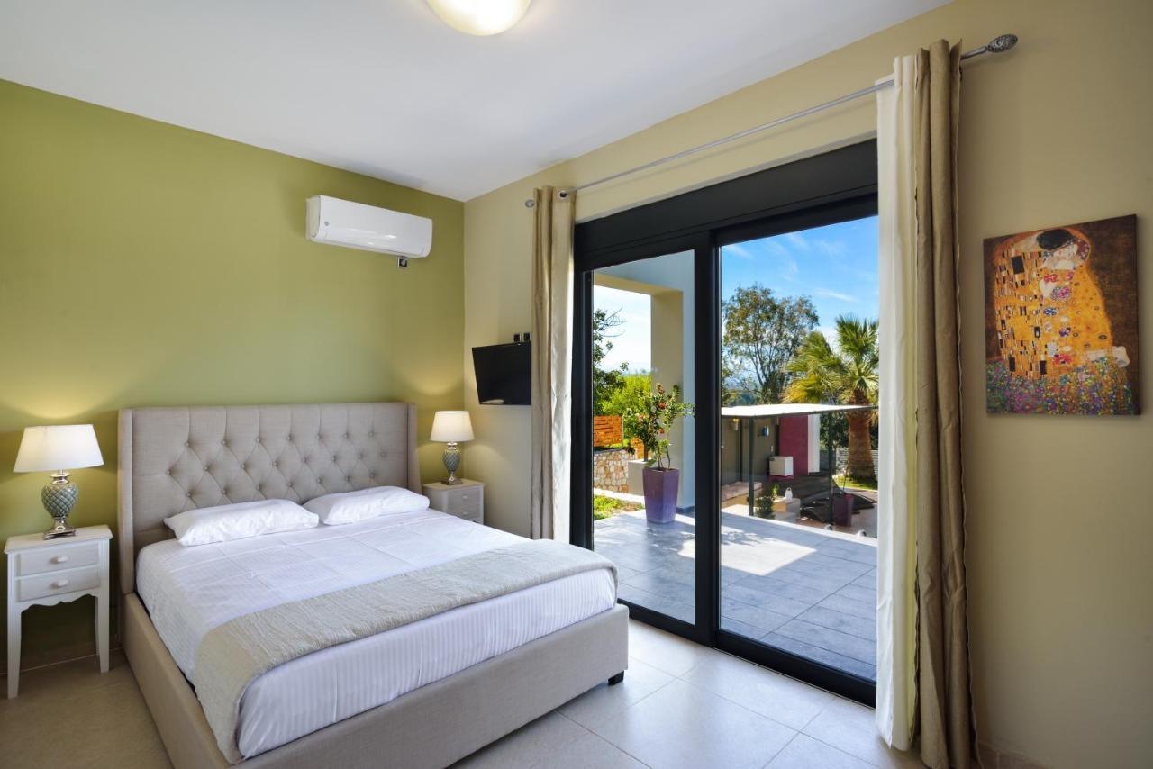 Adorno Luxury Villas Chorafakia Екстериор снимка