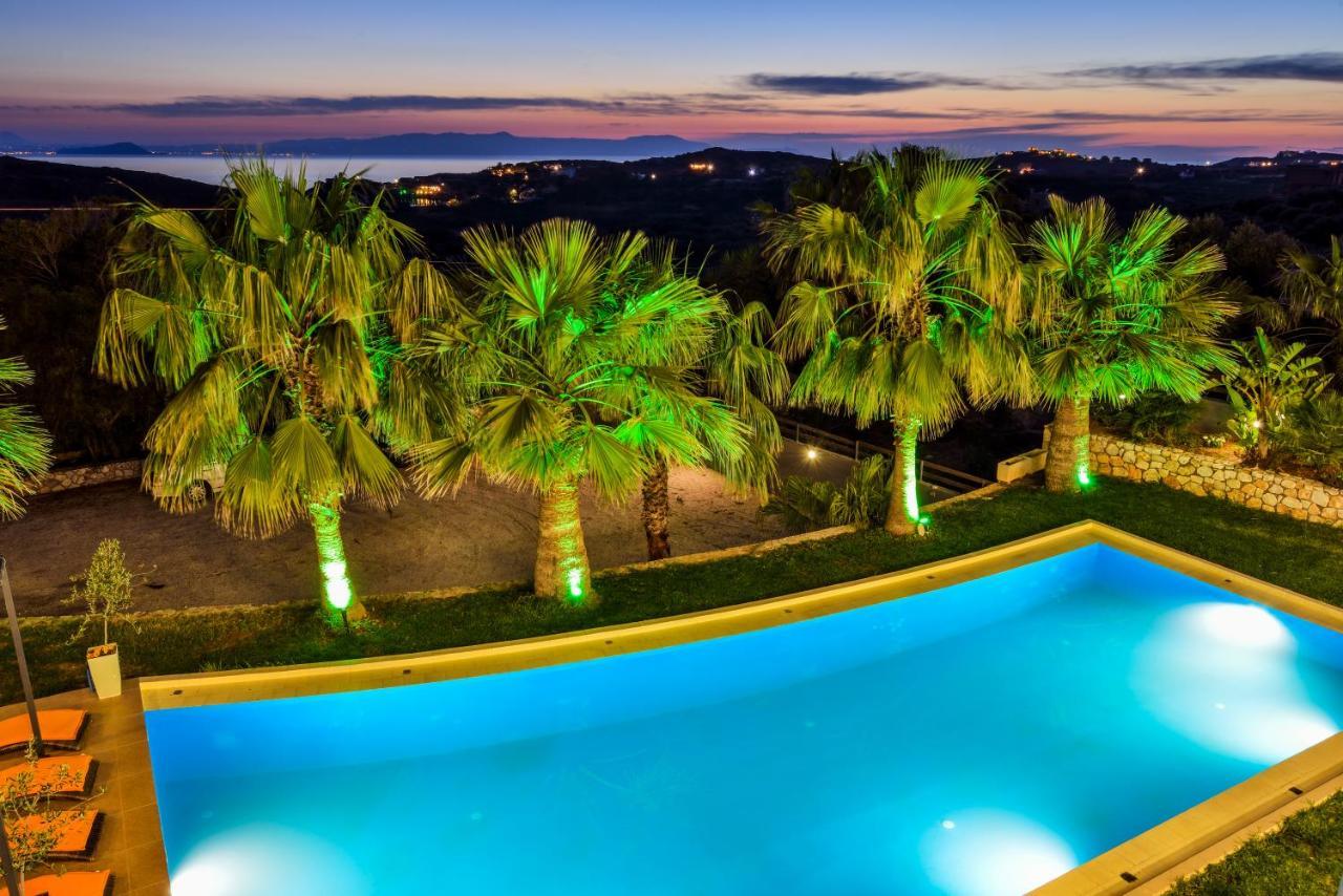 Adorno Luxury Villas Chorafakia Екстериор снимка